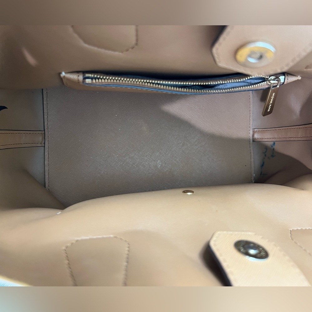 Michael Kors Signature Vanilla Satchel Bag - Picture 3 of 5